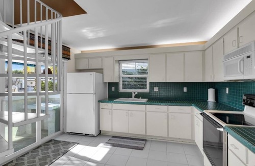 Indian Waterways Casa | Ultimate Keys Oasis! 4 Bedroom, Poolside Retreat!