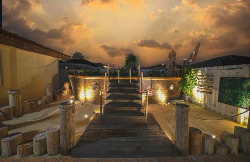 Richmond West Casa | Ultimate Pirate Hideaway Themed Pool Mini Golf