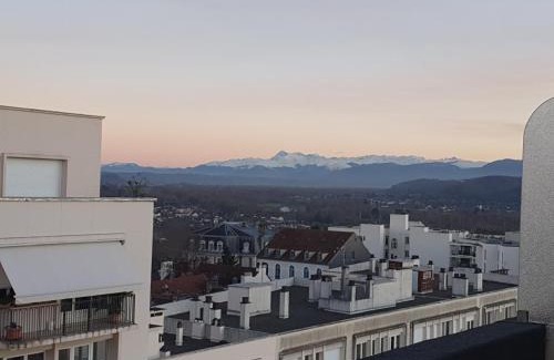 Centre Ville Apartamento | Ultra centre - Certainement la plus belle vue de Pau