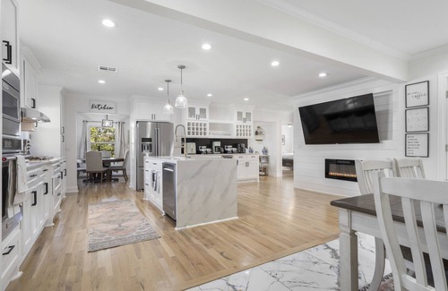 Cherry Street Casa | Ultra Luxury 2,500ft² | Utica Square | Playroom