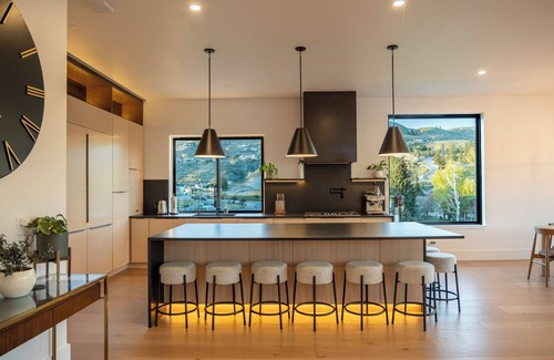 Chelan Villa | Ultra Luxury Chelan Lake House w/ Sauna, Steam Room, Cold Plunge, and Hot Tub