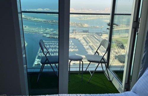 Madinat Zayed Apartamento | Ultra Luxury Palm Dubai Eye Fendi 2BR Damac Height