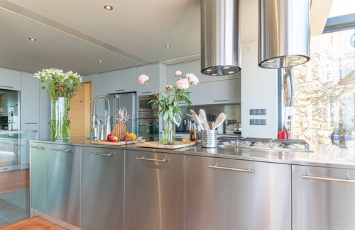 Monserrate Villa | Villa ultramoderna en Cascais | 4 Dormitorios | Villa Equador | Mesa de billar | Impresionantes vist