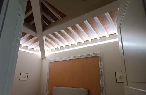 Vinci Cama Y Desayuno | Ultroneo, Locanda di collina