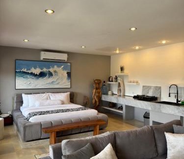 Uluwatu Hotel | Uluwatu Stay's Deluxe Suite #5