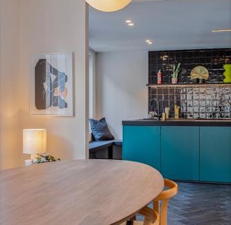Mechelen Apartamento | Uma's Urban Lounge