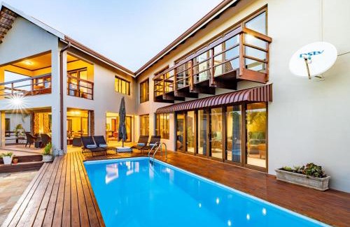 Hluhluwe Cabina | Umfomothi Lodge