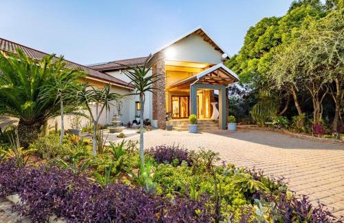 Hluhluwe Cabina | Umfomothi Lodge