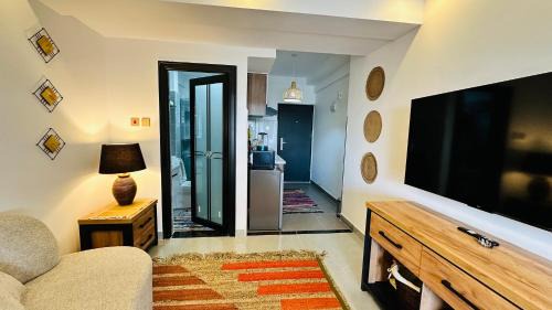 Central Province Apartamento | UN approved snug studio with gym