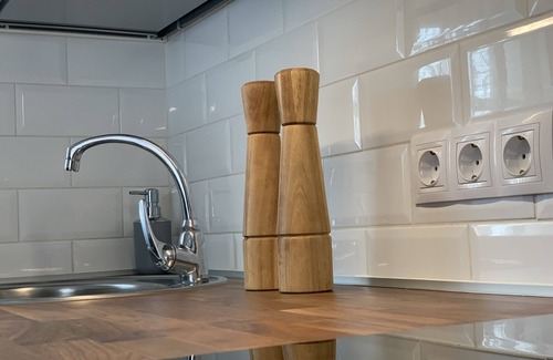 Bahia Calma Casa | Un bonito bungalov Casa Viola bajo de las palmeras piscina wifi free