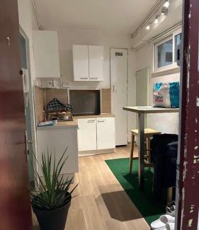 Saint-Michel - Nansouty - Saint-Genes Apartamento | Un jacuzzi a Bordeaux