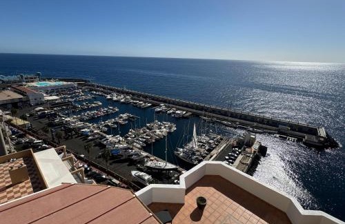Radazul Apartamento | Un lujoso duplex en Radazul en primera linea de playa y con parking propio