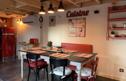 Cercie Casa | Un P'tit Bouchon Dans le Beaujolais , le Cadre Parfait Pour se Reposer !