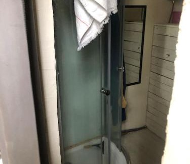 Saint-Germain-des-Fosses Apartamento | Un petit studio dans un cadre naturel
