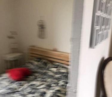 Saint-Germain-des-Fosses Apartamento | Un petit studio dans un cadre naturel
