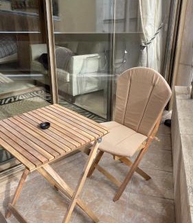 Faubourg-du-Roule Apartamento | Un studio de luxe Les Champs Elysées