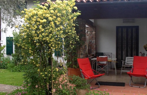 Moniga del Garda Apartamento | Una casa tra gli olivi 1 Moniga del Garda