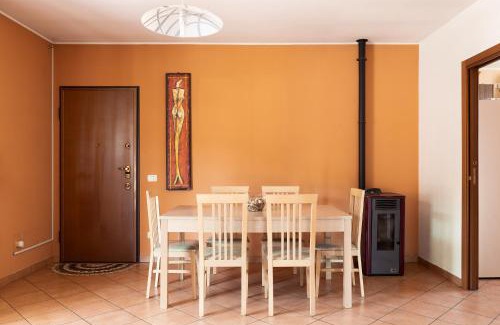 Albavilla Apartamento | Una Finestra Sulle Montagne
