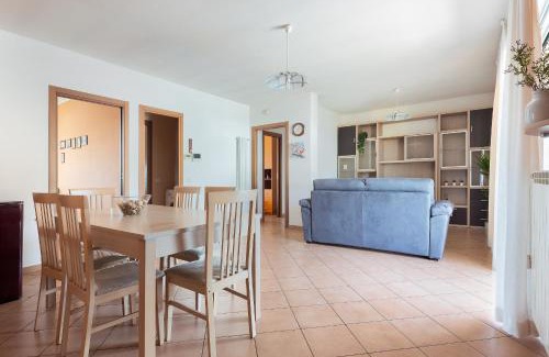 Albavilla Apartamento | Una Finestra Sulle Montagne