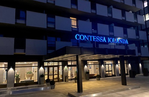 Montalbino Casa | UNA Hotels Hotel & Residence Contessa Jolanda Milano