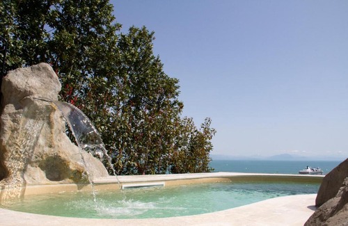 Pogerola Cama Y Desayuno | Una Villa - Amalfi Boutique Rooms B&B