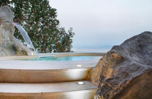 Pogerola Cama Y Desayuno | Una Villa - Amalfi Boutique Rooms B&B