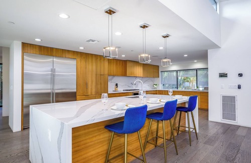 South Scottsdale Casa | Unbeatable Scottsdale Location, Relaxing Heated Pool and Spa, A Modern Oasis!