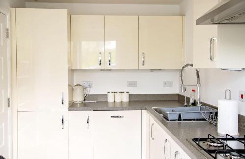 Stanford-le-Hope Apartamento | Unbeatable Value I Best Rates I Garden I Wi-Fi I Parking
