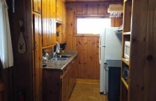 Presque Isle Cabina | Uncle Chad's Cabin