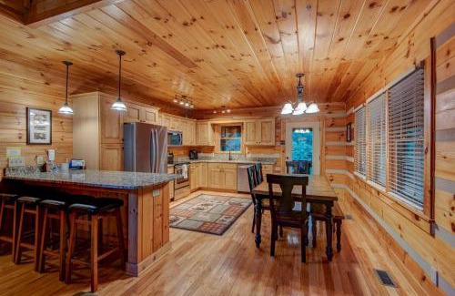 Boone Casa | Uncle Johns Cabin