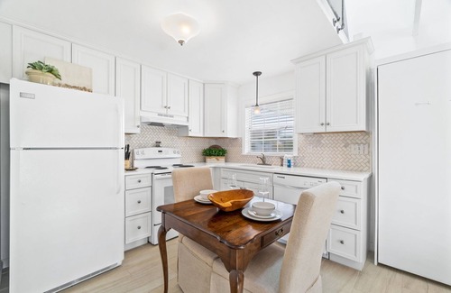 Laguna Beach Estates Casa | Uncloudy Day by Book That Condo