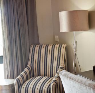 Paarl Casa | Under Oaks Guesthouse