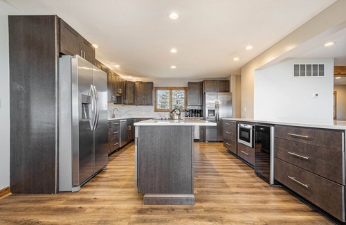 Mountainside Casa | Under the Stars: Private Indoor & Outdoor Pools, 2 Hot Tubs, & BIG Lake