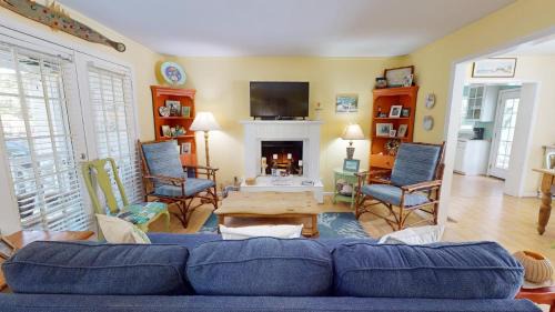 Tybee Island Casa | Under The Tybee Sun by Tybee Vacation Rentals