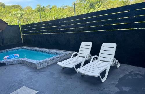 Falmouth Apartamento | Underwater Oasis