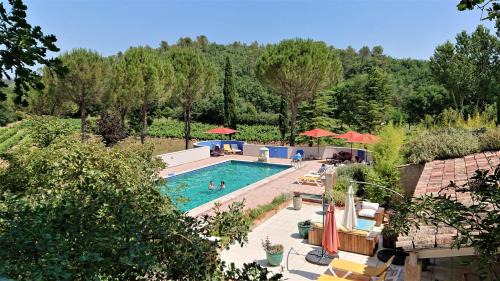 Bras Casa | Une Campagne En Provence