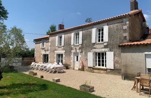 Vouhe Apartamento | Une chambre au calme en Gâtine Deux-Sévrienne