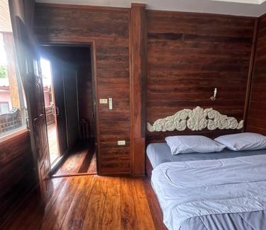 Phimai Casa | Une Jai Place เรือนอุ่นใจ