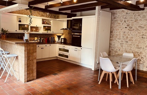 Saint-Pierre-de-Bailleul Casa | Unforgettable family vacations: Heated swimming pool, Large garden, Cinema, Spa