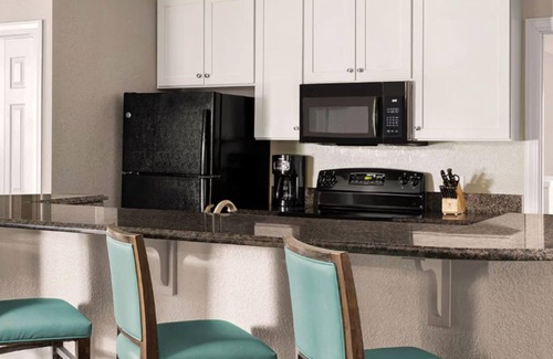 Ocean Drive Complejo | Unforgettable Family Fun Awaits at Wyndham at the Cottages- 3 Bd. Deluxe