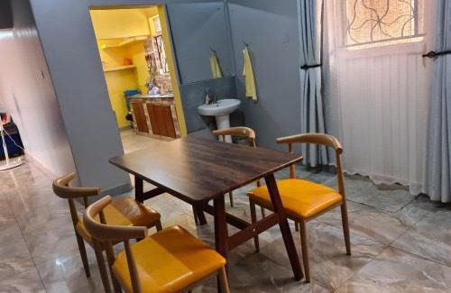 Kampala Apartamento | Unia fancy flats 2 bedroom apartment