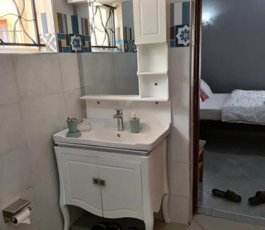 Kampala Apartamento | Unia fancy flats 2 bedroom apartment