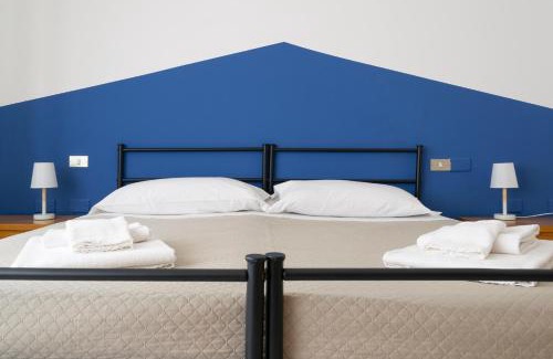 Pavia Hostal | UniHo Hostel