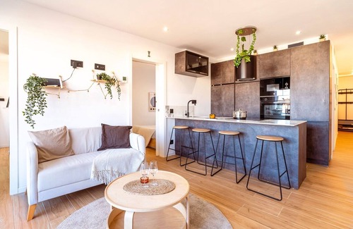 Tarragona Apartamento | Unik Vacation Penthouse