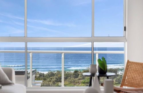 Peregian Beach Casa | Uninterrupted Ocean Views