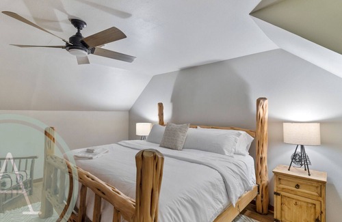 Streetman Cabina | Union Lodge | 10 Acres | Waterfront | Recreation