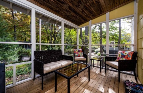 New Buffalo Casa | Union Pier Charmer Close To Association Beach and Downtown!