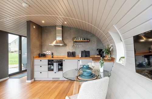 Enstone Apartamento | Unique 1 BD Eco-Retreat in Old Chalford