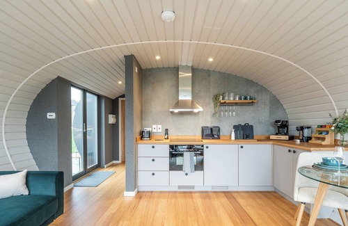 Enstone Apartamento | Unique 1 BD Eco-Retreat in Old Chalford