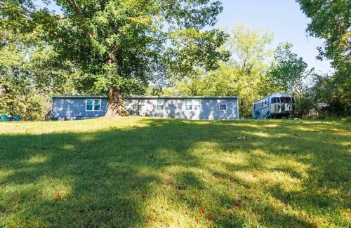 Franklin Casa | ‼️Unique 1BR Airstream near Leipers Fork for 3